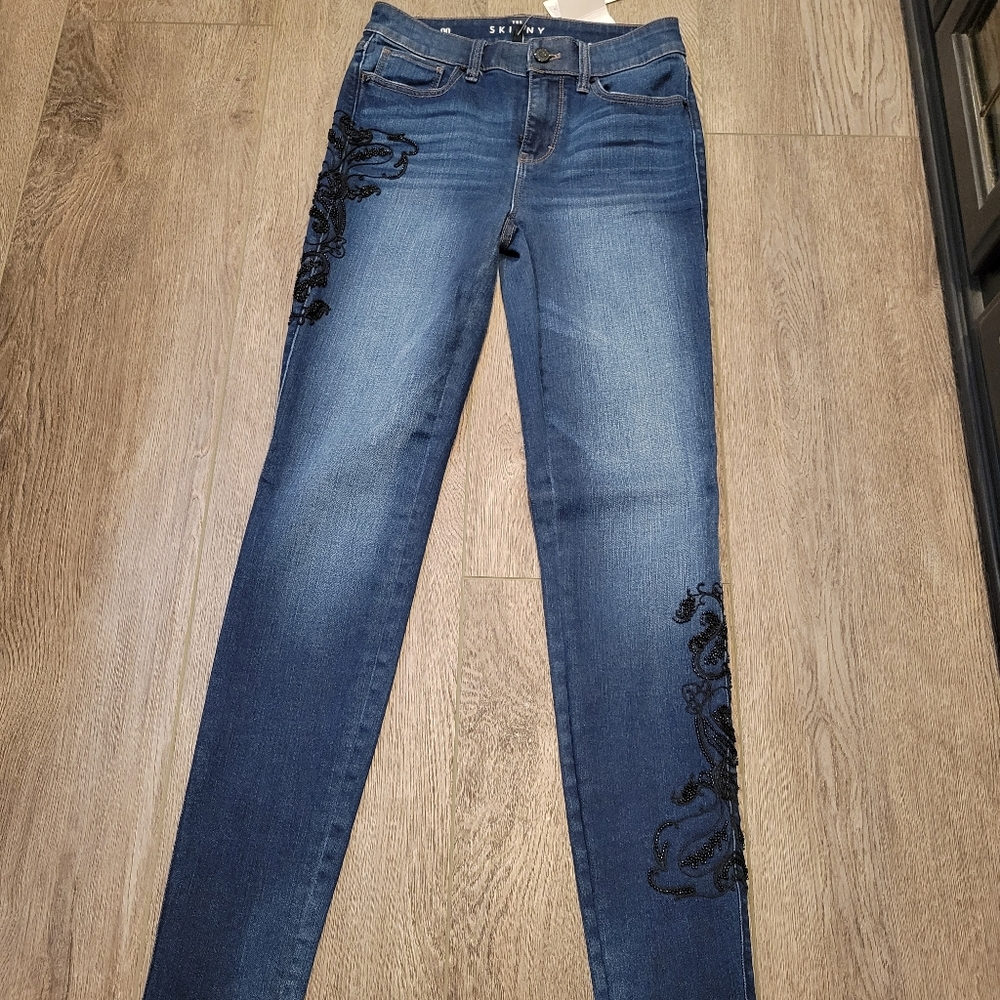Brand new white house black market jeans with beading